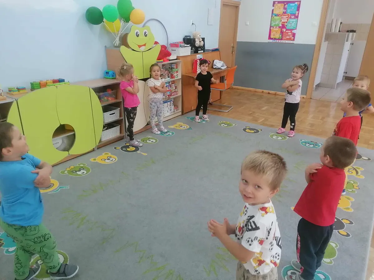 Dzieci na dywanie