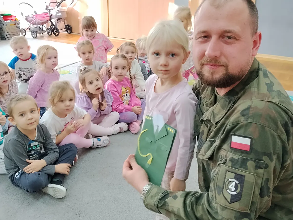  Dzieci i osoba dorosła